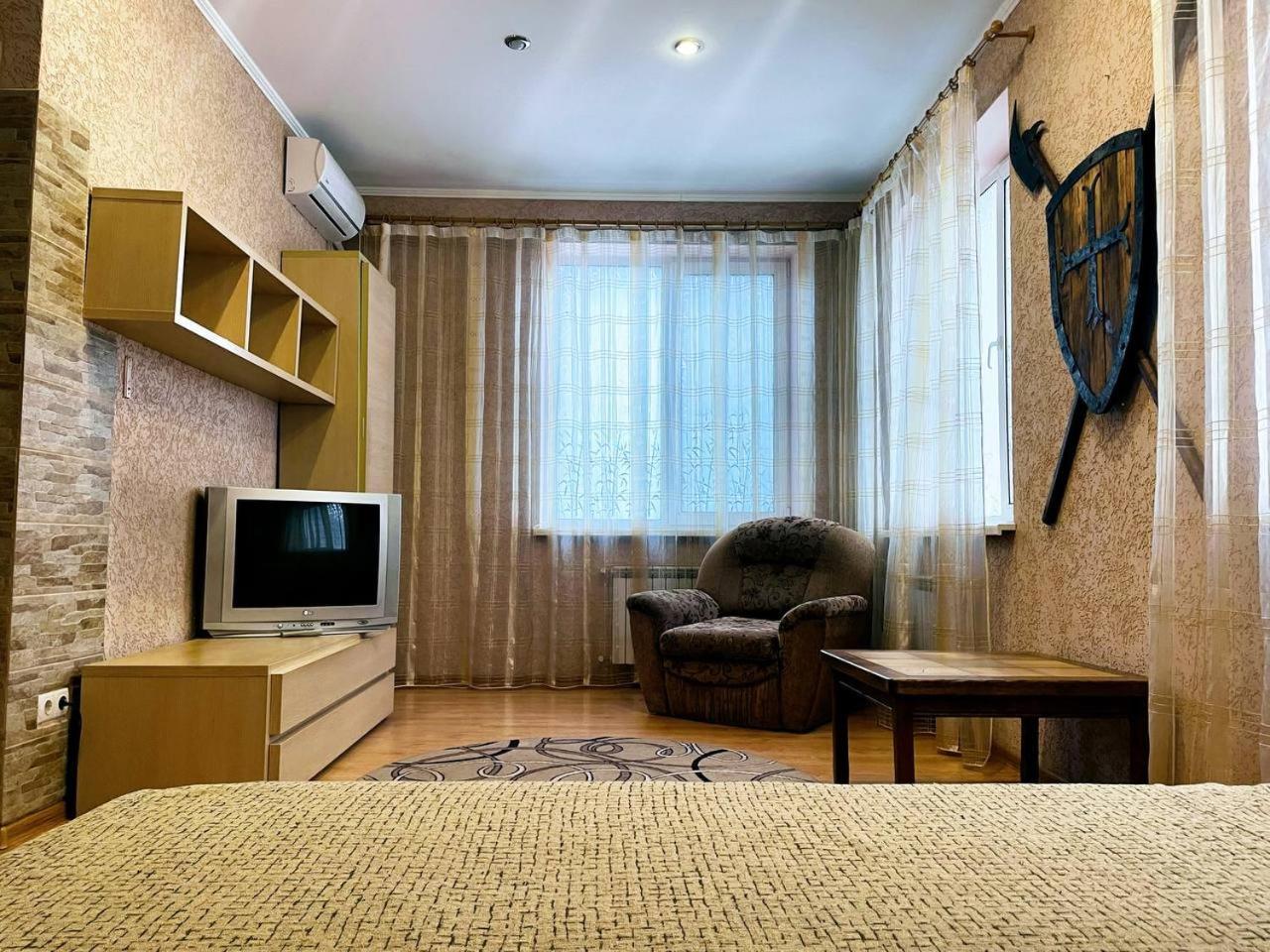 Апартаменты В Центре Кривого Рога Kryvyi Rih Dış mekan fotoğraf