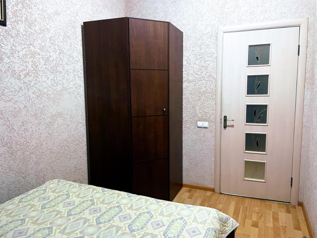 Апартаменты В Центре Кривого Рога Kryvyi Rih Dış mekan fotoğraf